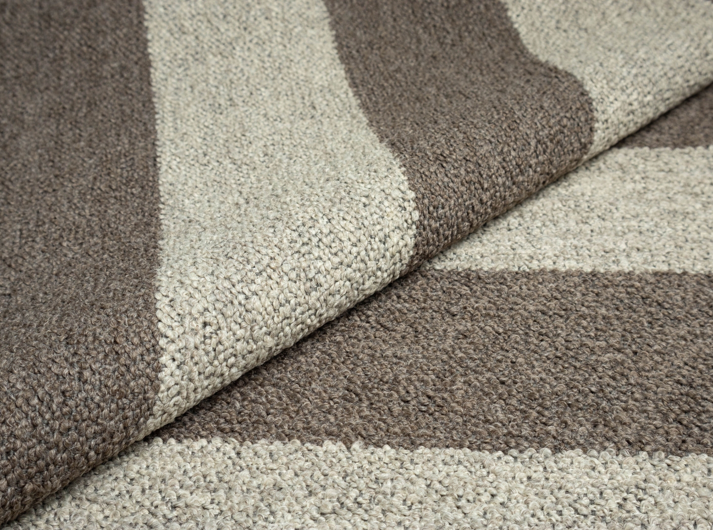 Barnum Stripe - 29 Dark Taupe/Sand
